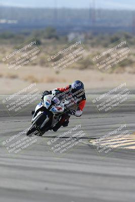 media/Nov-30-2025-TrackXperience (Sun) [[c0061d280f]]/3-Level 1/Session 4 (Turn 11)/